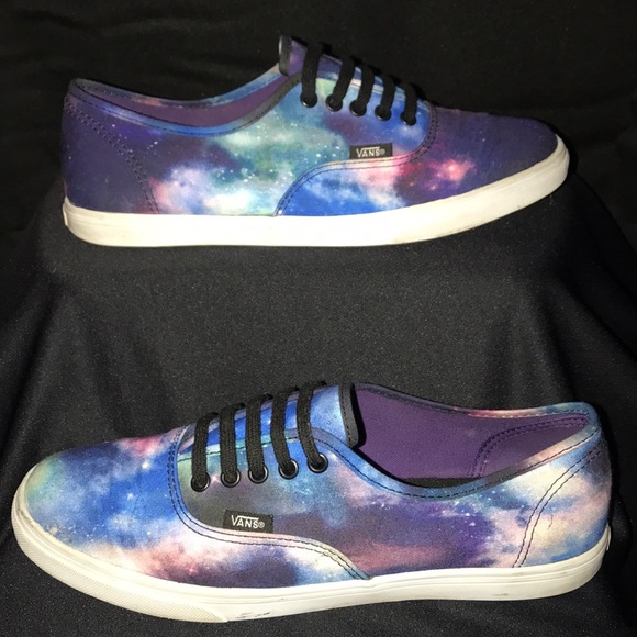 Cosmic Galaxy Authentic Lo Pro Vans - Picture 2 of 4